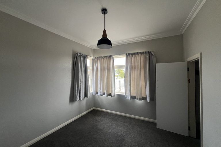 Photo of property in 24 Kings Drive, Levin, 5510