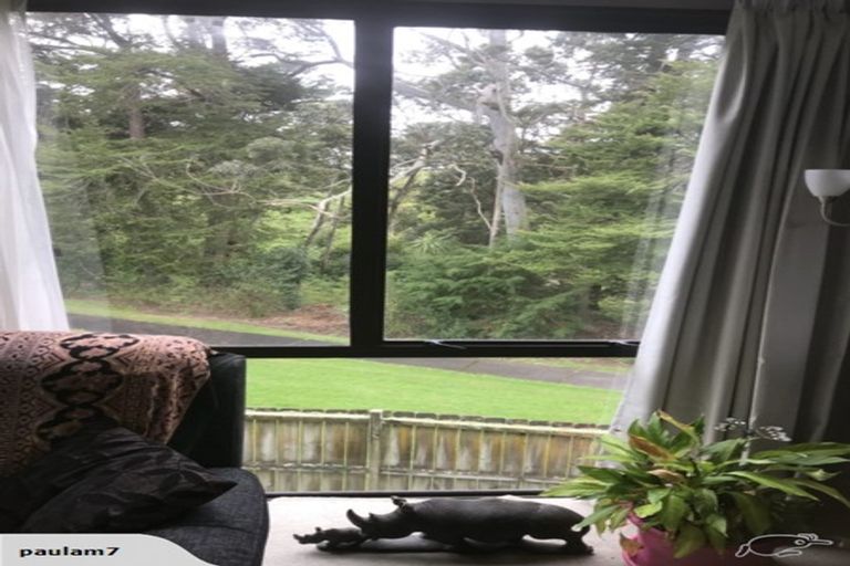 Photo of property in 1/23 Midgley Road, West Harbour, Auckland, 0618