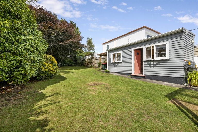 Photo of property in 51 Gaine Street, New Plymouth, 4310