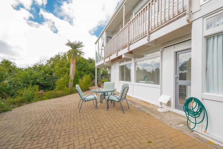 Photo of property in 1a Woodstock Terrace, Tawa, Wellington, 5028