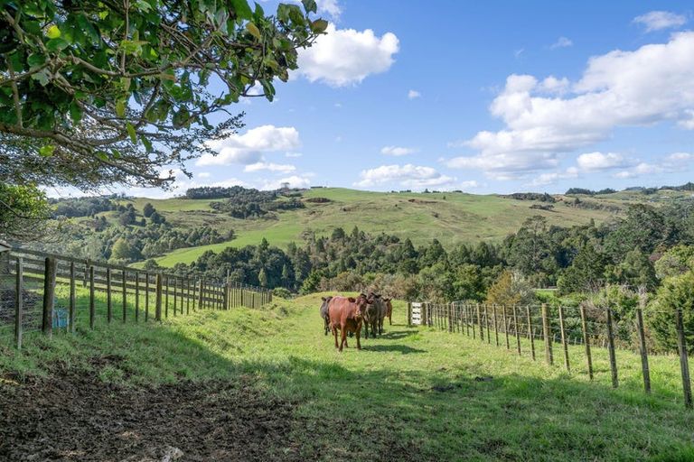 Photo of property in 135b Portsmouth Road, Bombay, 2675