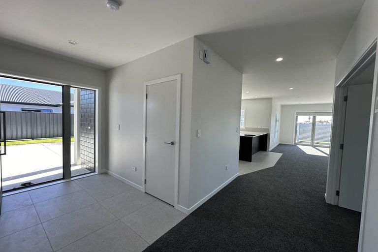 Photo of property in 6 George Yee Place, Taradale, Napier, 4112