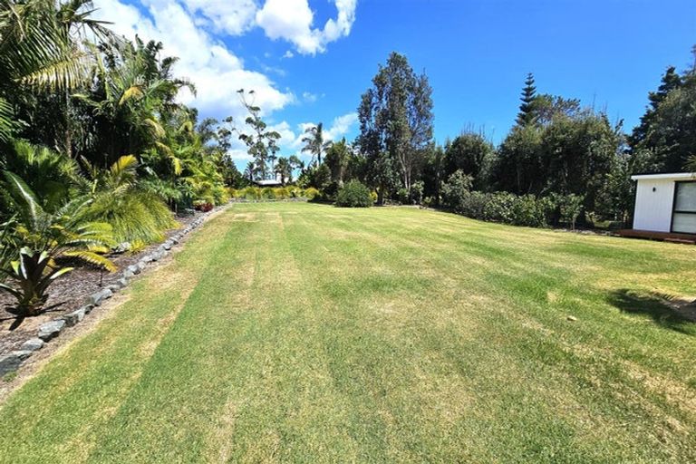 Photo of property in 807 Matarangi Drive, Matarangi, Whitianga, 3592