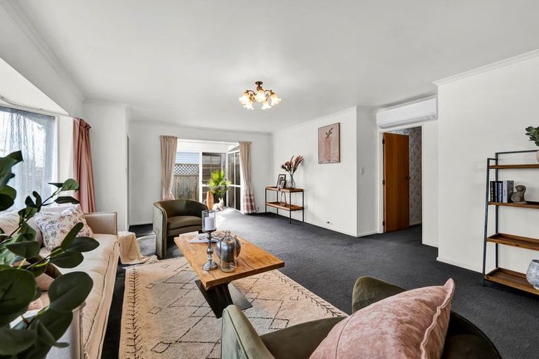 Photo of property in 1/39 Sackville Street, Fitzroy, New Plymouth, 4312