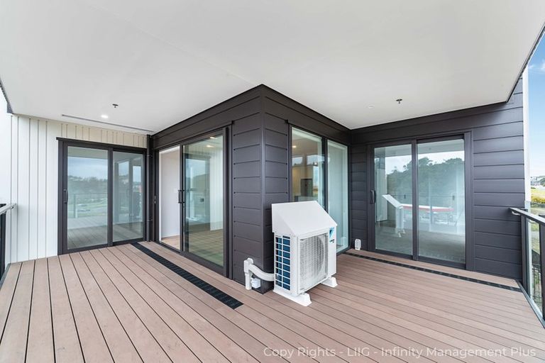 Photo of property in 202/3 Kaipiho Lane, Albany, Auckland, 0632