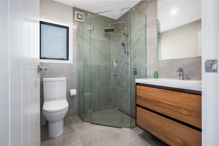 Photo of property in 19 Wangapeka Way, Aotea, Porirua, 5024