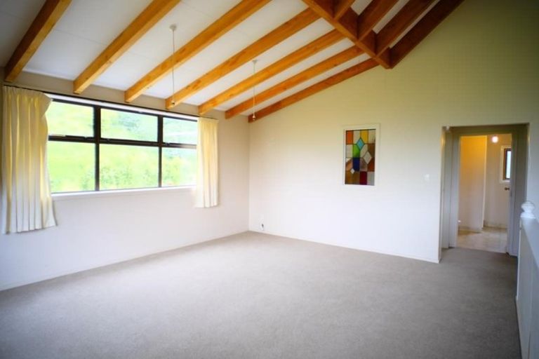 Photo of property in 80 Tilley Road, Paekakariki, 5034