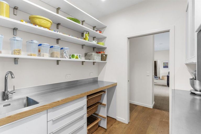 Photo of property in 5 Torr Street, Vauxhall, Dunedin, 9013