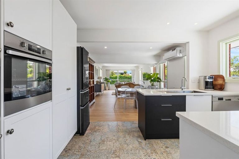 Photo of property in 17 Dulles Place, Papanui, Christchurch, 8053