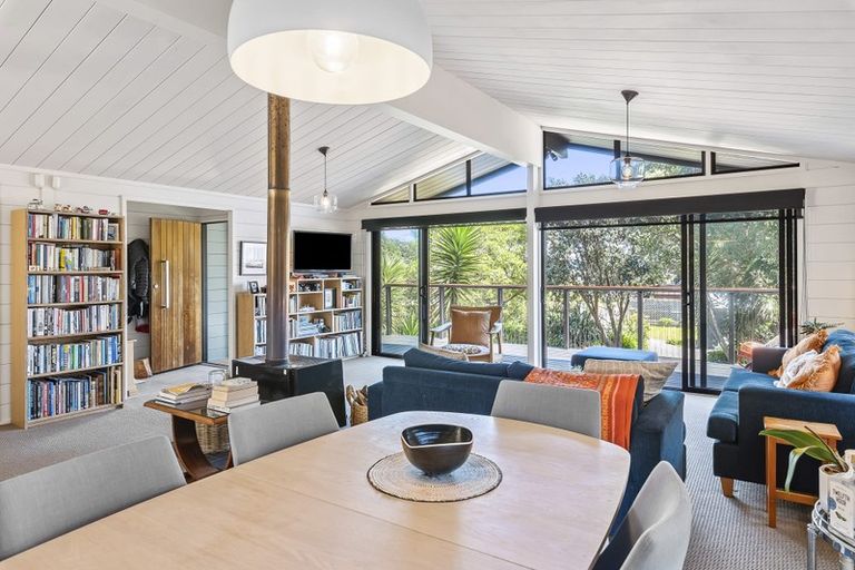 Photo of property in 89 The Esplanade, Raumati South, Paraparaumu, 5032