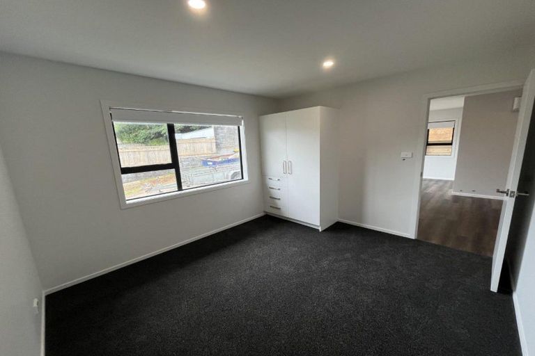 Photo of property in 1/17 Ambury Place, Merrilands, New Plymouth, 4312