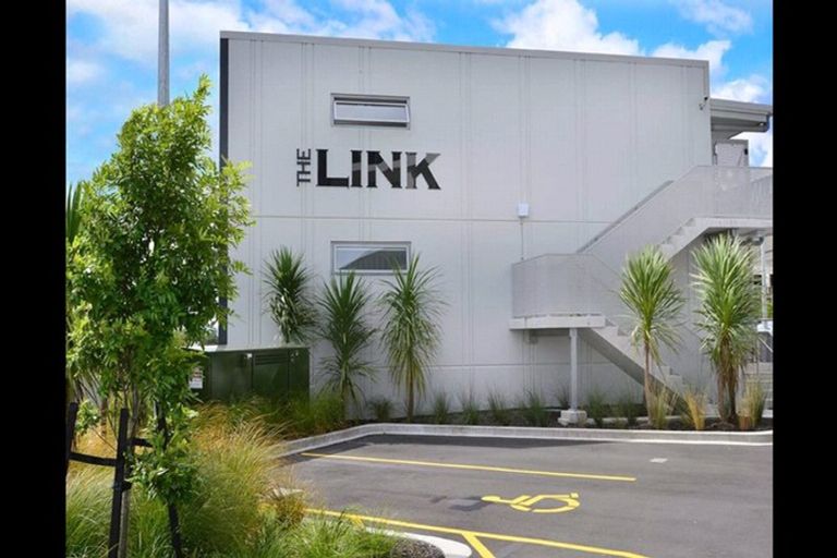 Photo of property in 110/17 Link Crescent, Stanmore Bay, Whangaparaoa, 0932