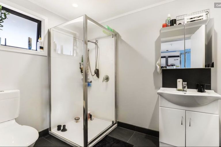 Photo of property in 33 Red Hill Road, Red Hill, Papakura, 2110