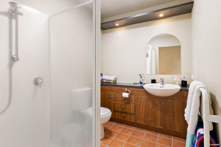 Photo of property in 12/29 Haven Drive, East Tamaki, Auckland, 2013