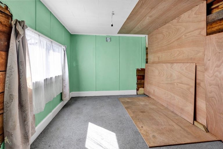 Photo of property in 20 Furlong Street, Hawera, 4610