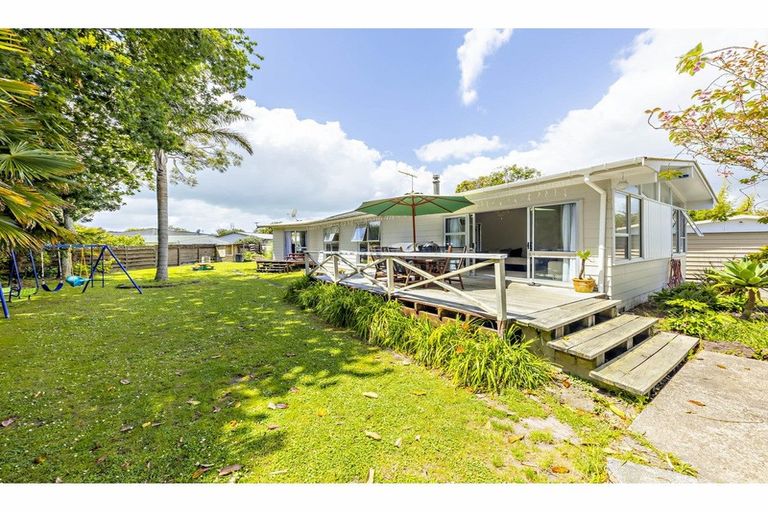 Photo of property in 27 Hope Farm Avenue, Pakuranga Heights, Auckland, 2010