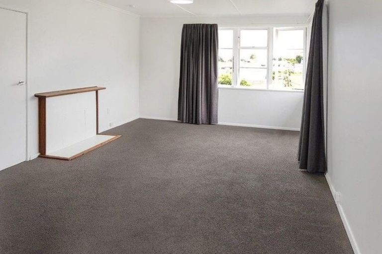 Photo of property in 56 Dimock Street, Titahi Bay, Porirua, 5022