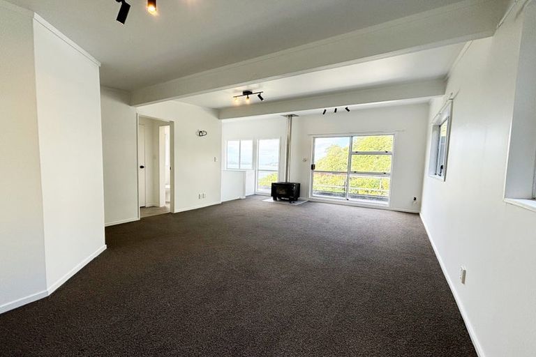 Photo of property in 41a Onslow Road, Khandallah, Wellington, 6035