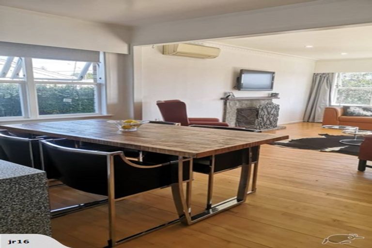 Photo of property in 596 Maunganui Road, Mount Maunganui, 3116