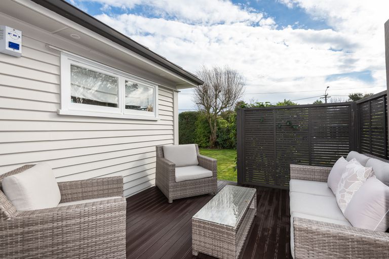 Photo of property in 220 Knowles Street, St Albans, Christchurch, 8052