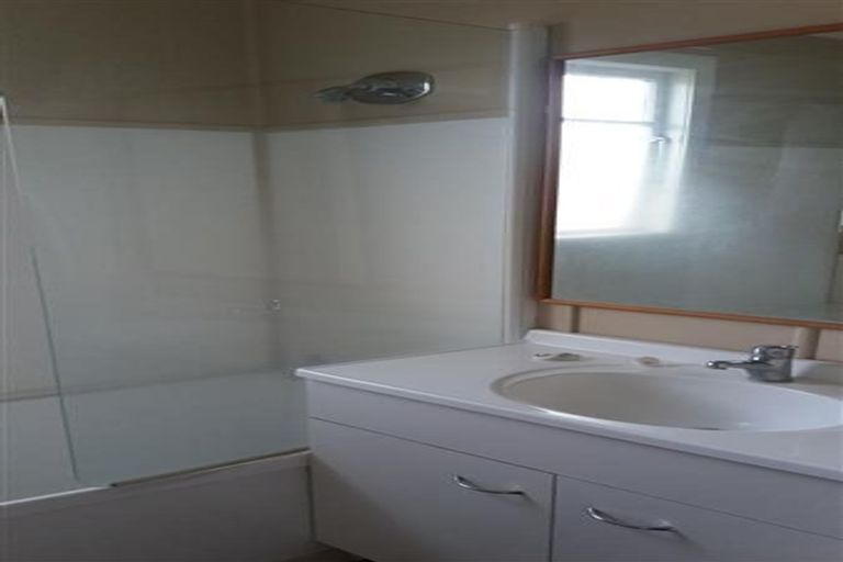 Photo of property in 96 Clayton Road, Mangakakahi, Rotorua, 3015