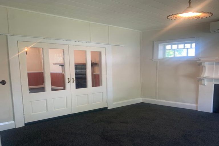 Photo of property in 37 Dunn Street, Somerfield, Christchurch, 8024