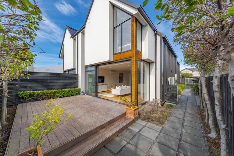 Photo of property in 129 Edgeware Road, St Albans, Christchurch, 8014