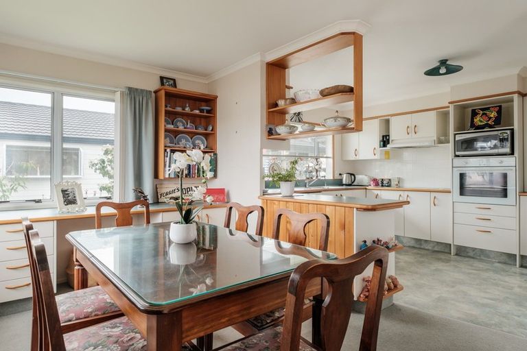 Photo of property in 12/690 Gladstone Road, Te Hapara, Gisborne, 4010