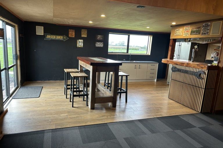 Photo of property in 194 Lake Road, Okoroire, Tirau, 3484