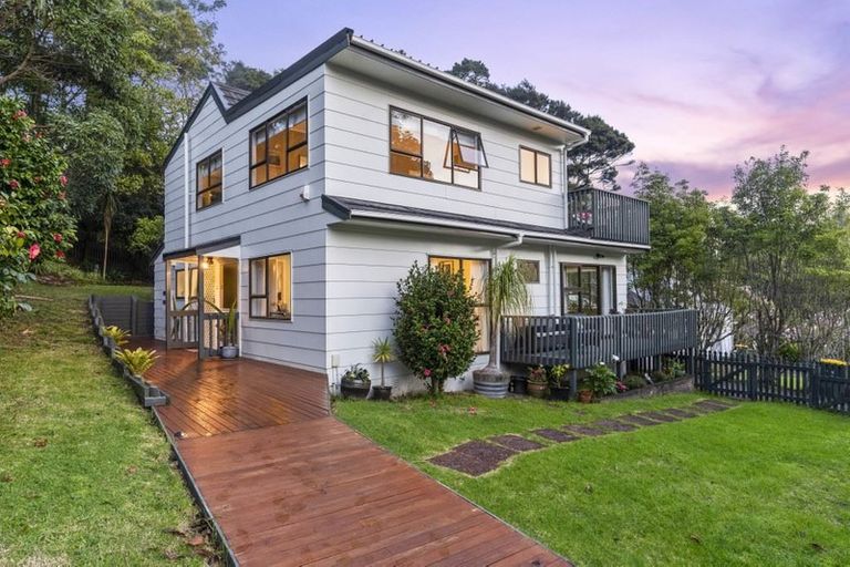 Photo of property in 68 Holyoake Place, Chatswood, Auckland, 0626