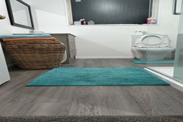 Photo of property in 70 Dixon Road, Glenview, Hamilton, 3206