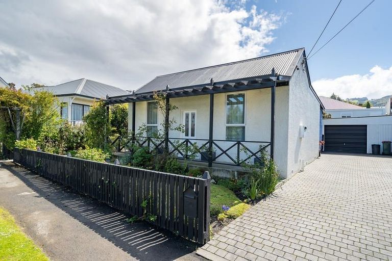 Photo of property in 90 Stevenson Avenue, Sawyers Bay, Port Chalmers, 9023