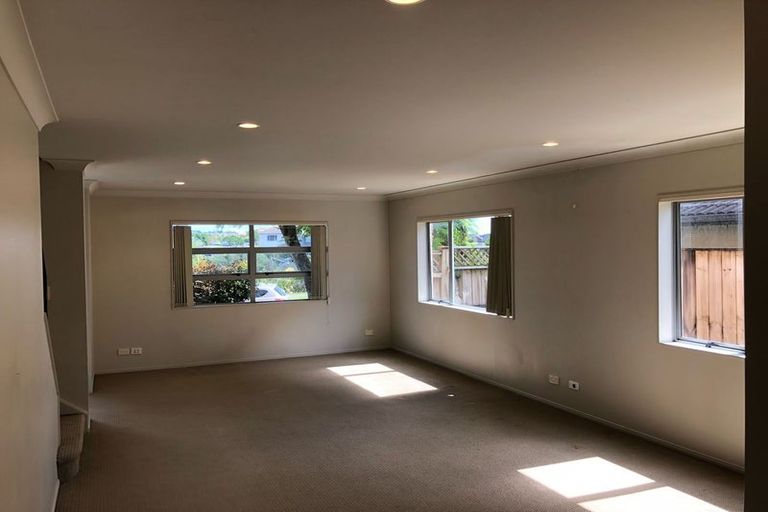 Photo of property in 59 Skelligs Drive, Flat Bush, Auckland, 2019