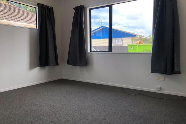 Photo of property in 471 Massey Road, Mangere East, Auckland, 2024