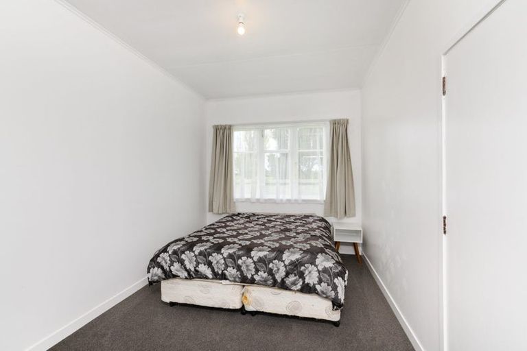 Photo of property in 977 Fitzherbert East Road, Aokautere, Palmerston North, 4471