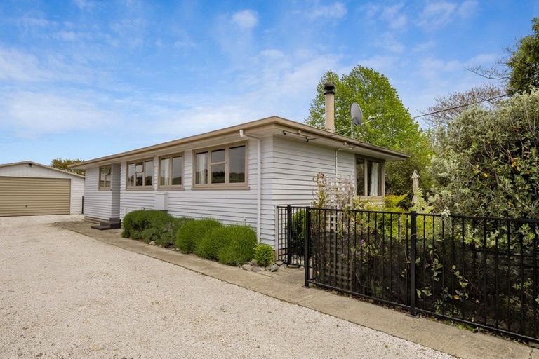 Photo of property in 16 Gill Crescent, Redwoodtown, Blenheim, 7201