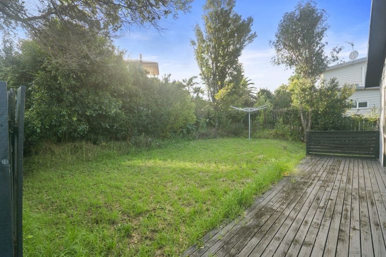 Photo of property in 49 Spinnaker Drive, Te Atatu Peninsula, Auckland, 0610