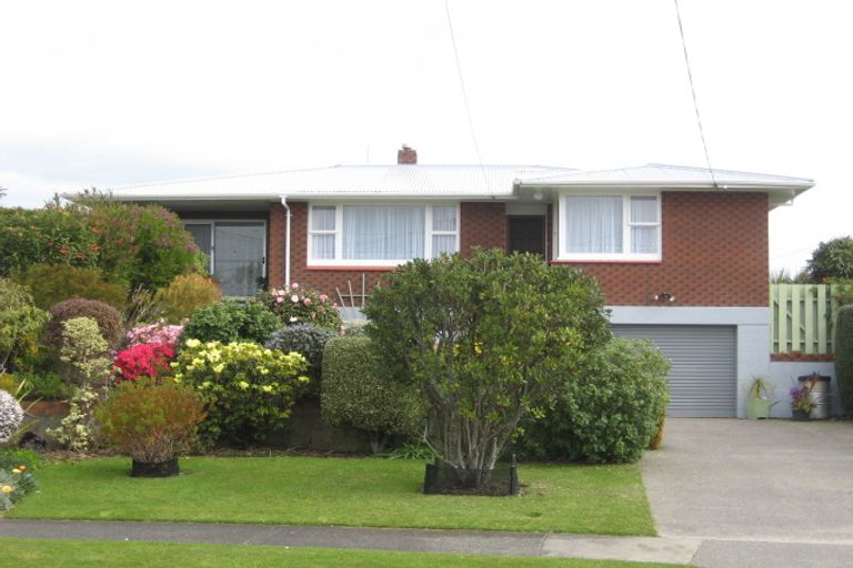Photo of property in 4 Elm Grove, Westown, New Plymouth, 4310