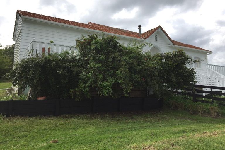 Photo of property in 237 Pahi Road, Pahi, Paparoa, 0571