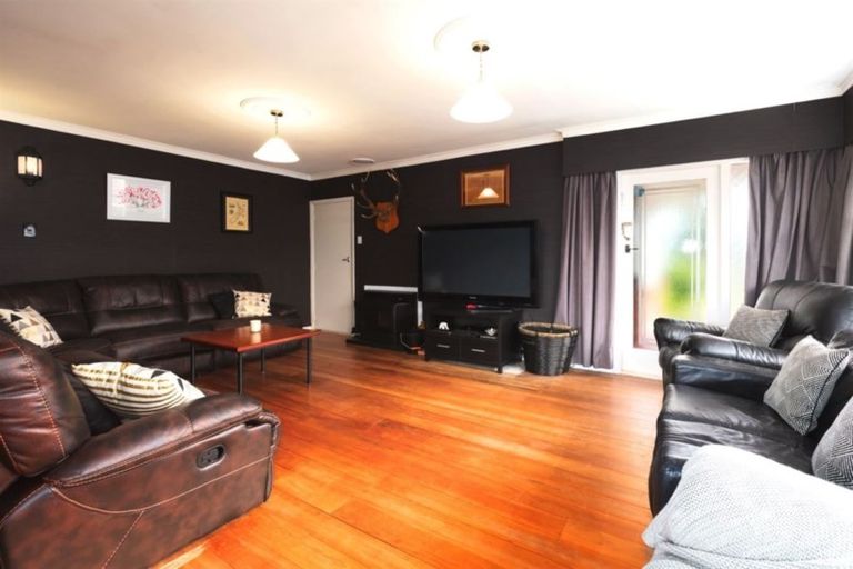 Photo of property in 11 Bristol Street, Trentham, Upper Hutt, 5018