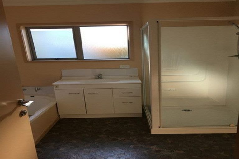 Photo of property in 2a Shannon Street, Alexandra, 9320