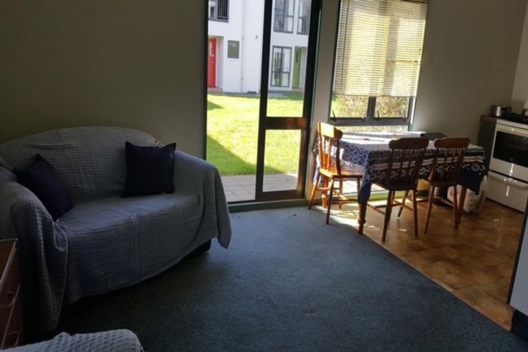 Photo of property in 7/74 Hansons Lane, Upper Riccarton, Christchurch, 8041