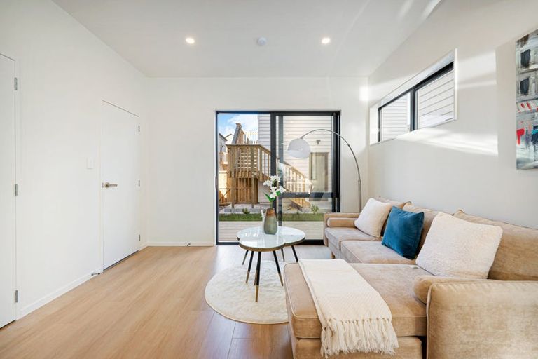 Photo of property in 36 Opoka Street, Papakura, 2110