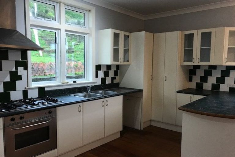 Photo of property in 118 Calabar Road, Miramar, Wellington, 6022