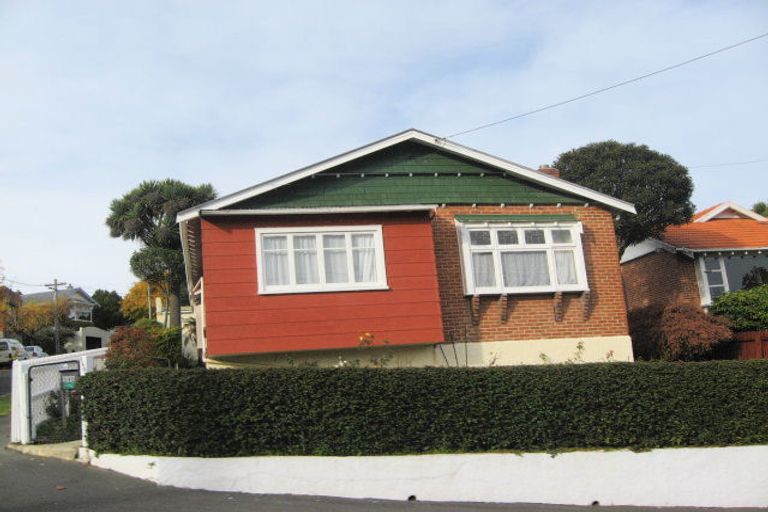 Photo of property in 140 Signal Hill Road, Opoho, Dunedin, 9010