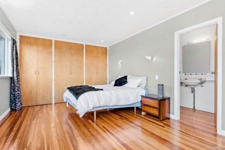 Photo of property in 80 Pitt Street, Wadestown, Wellington, 6012