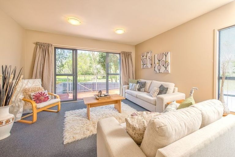 Photo of property in 57 Malaspina Place, Papatoetoe, Auckland, 2025