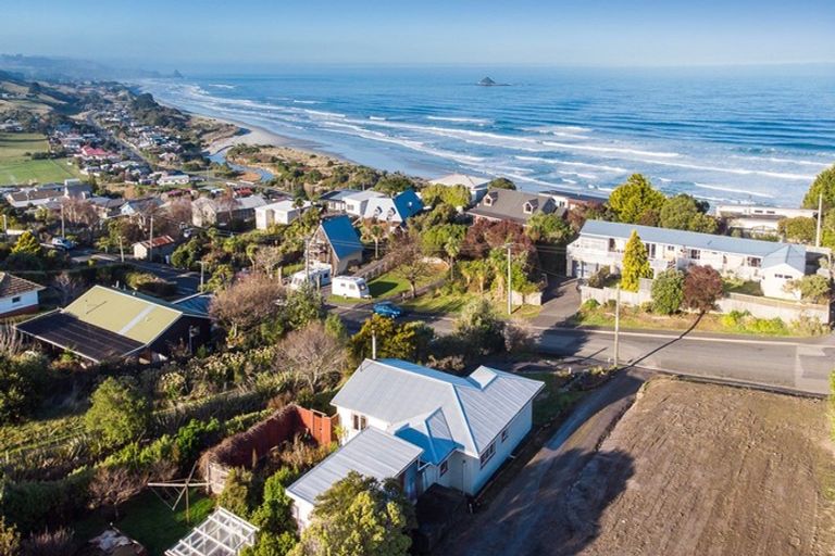 Photo of property in 49 Bennett Road, Ocean View, Dunedin, 9035