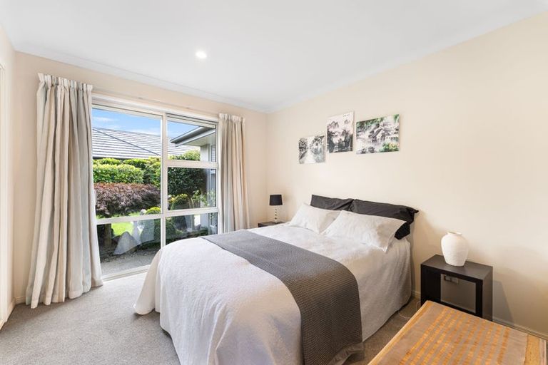 Photo of property in 21 Hyde Place, Halswell, Christchurch, 8025
