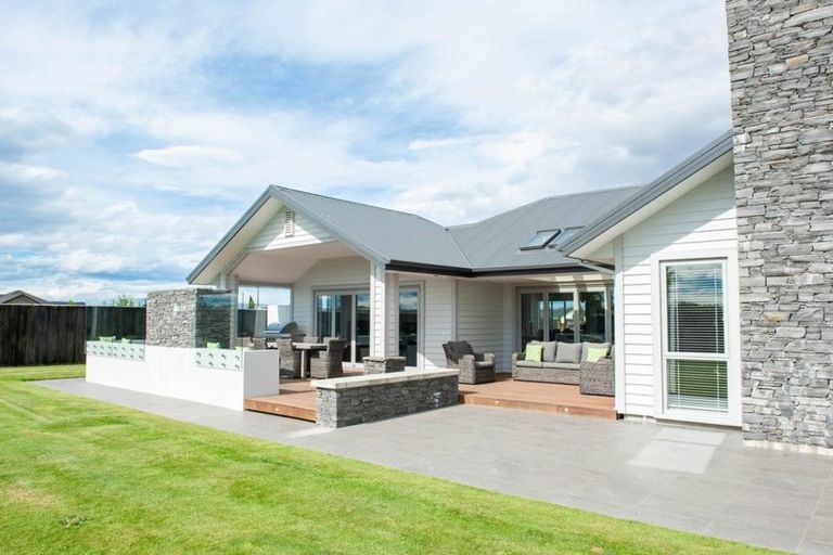 Photo of property in 4 Dalton Way, West Melton, 7618